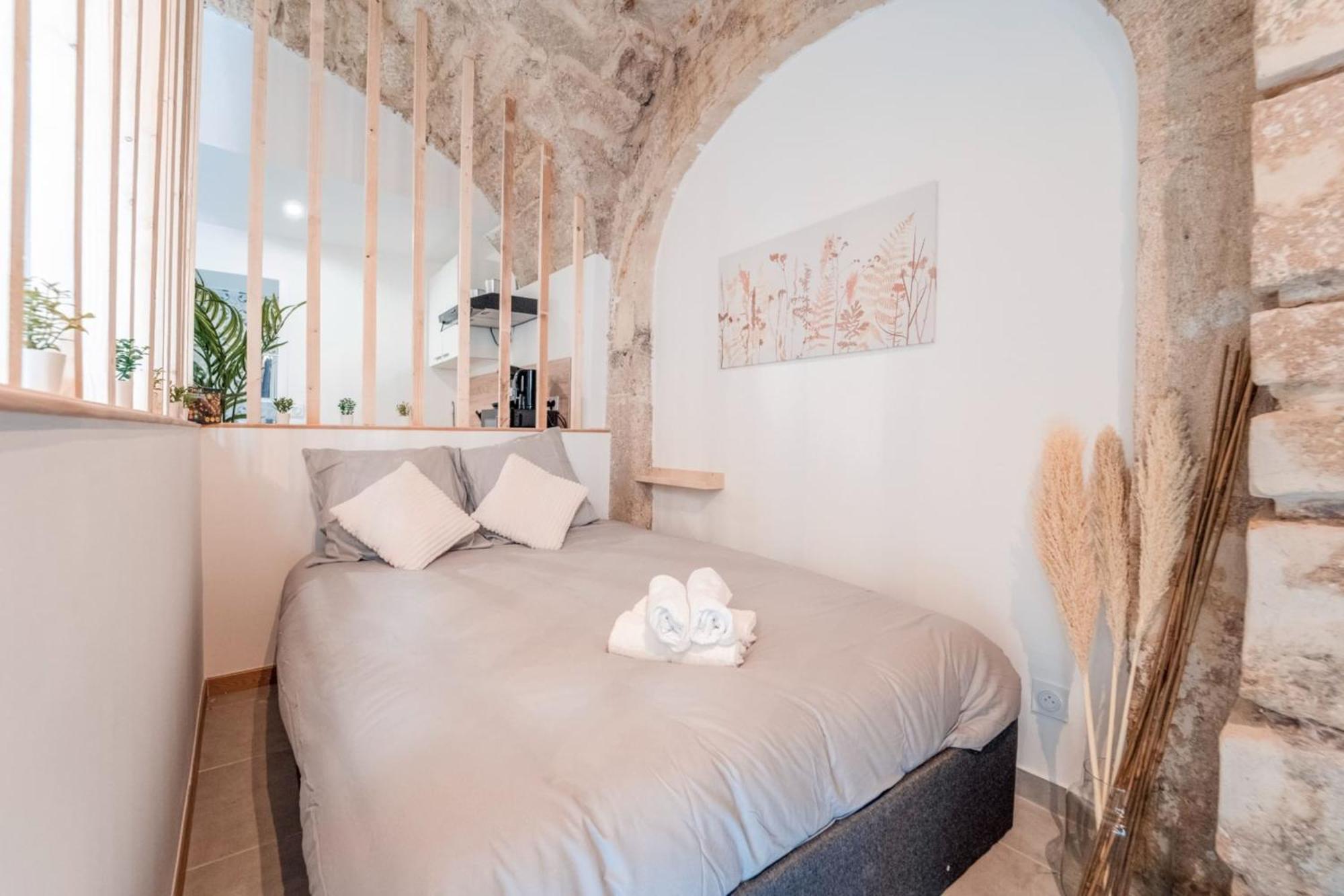 Atlas - Uno Apartment Saint-Thibery Ngoại thất bức ảnh