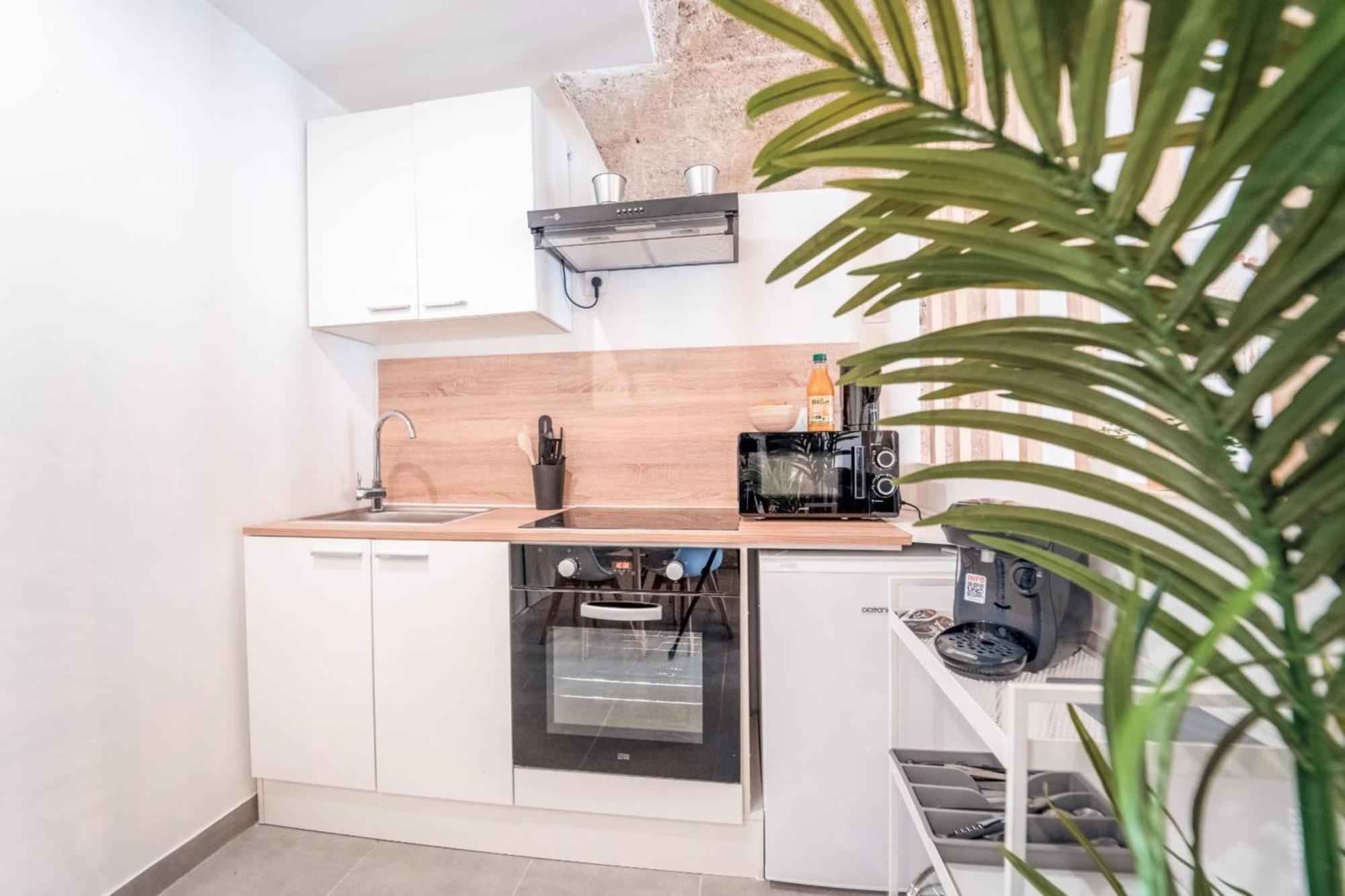 Atlas - Uno Apartment Saint-Thibery Ngoại thất bức ảnh