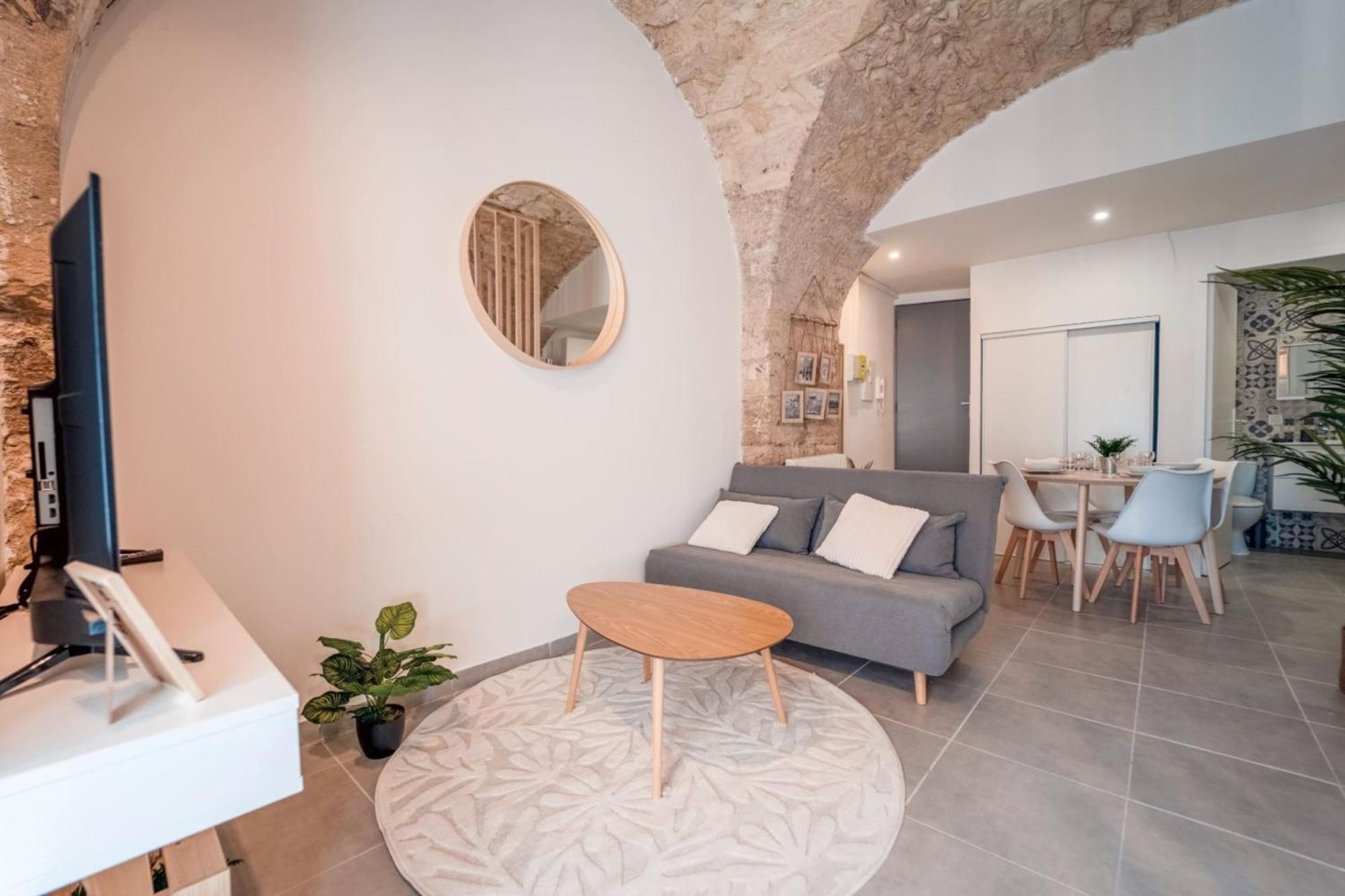 Atlas - Uno Apartment Saint-Thibery Ngoại thất bức ảnh