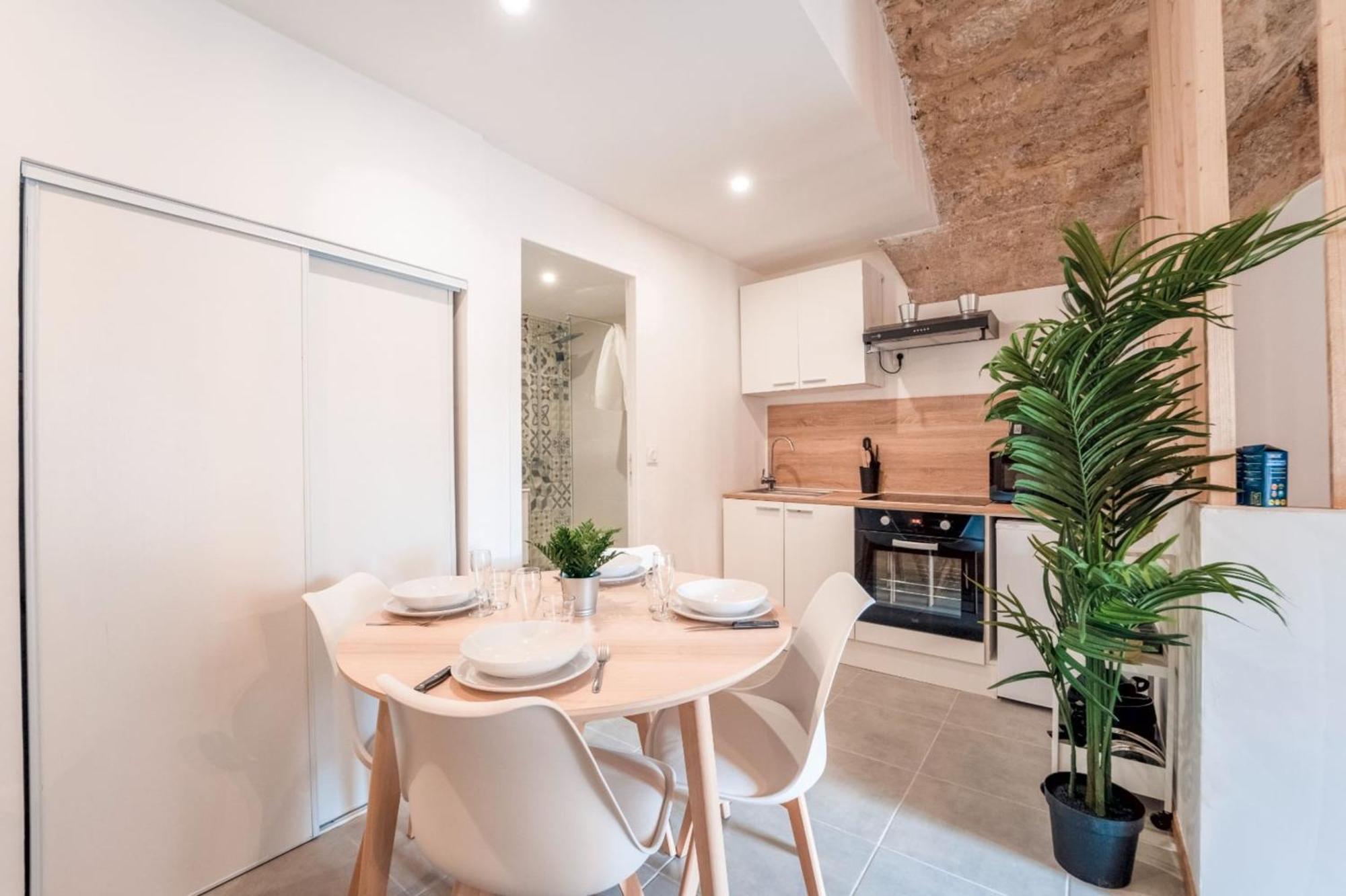 Atlas - Uno Apartment Saint-Thibery Ngoại thất bức ảnh