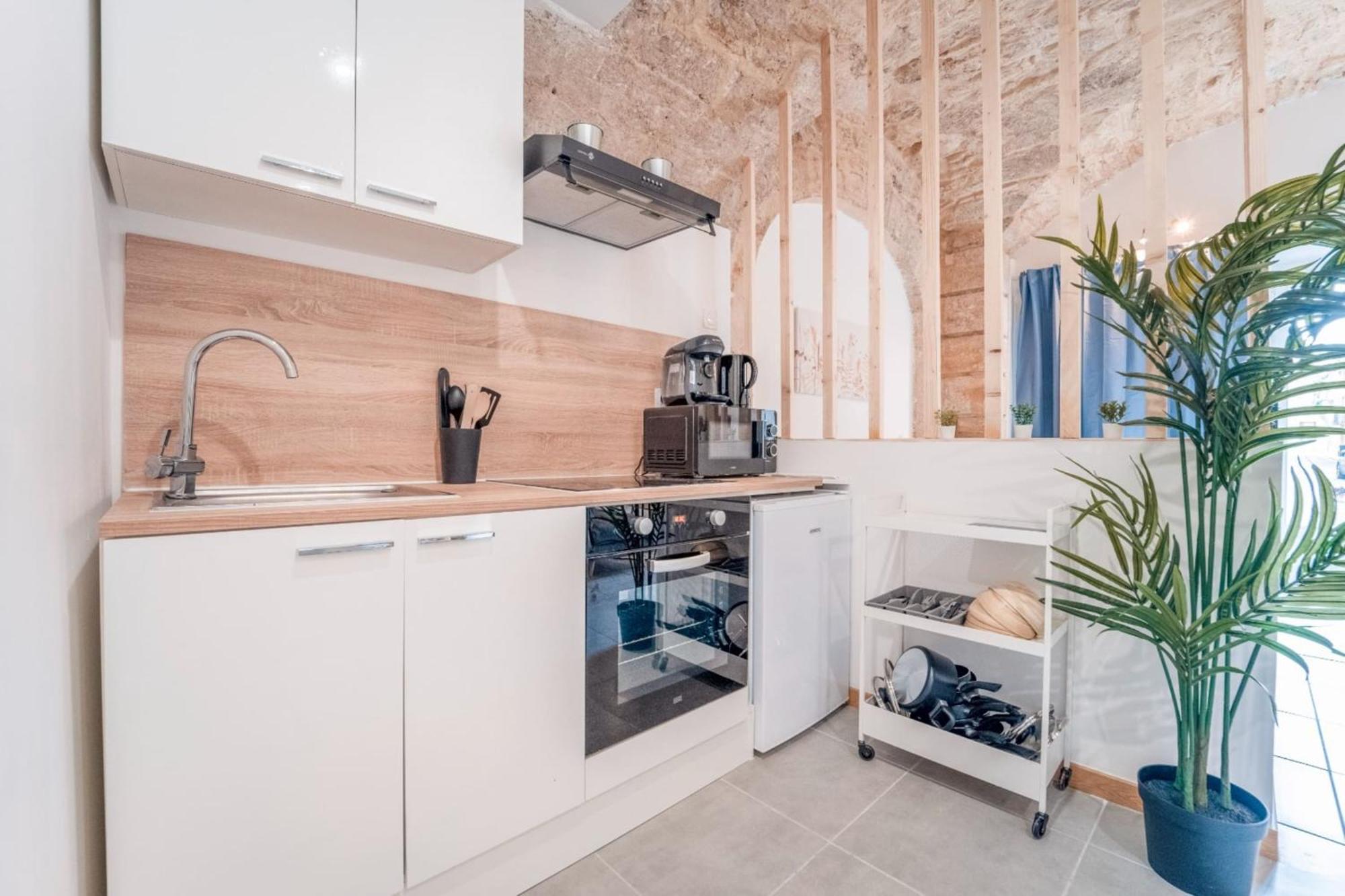 Atlas - Uno Apartment Saint-Thibery Ngoại thất bức ảnh